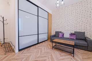 Апартаменты Wonderful apartment in the center of Minsk Минск Апартаменты-5